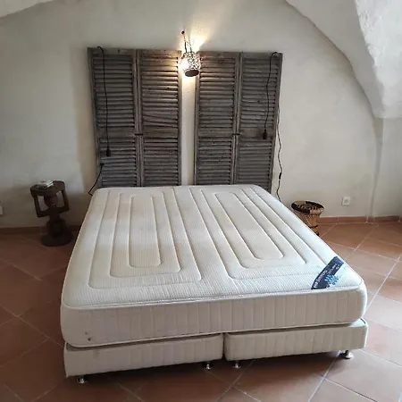 Bastide De La Boheme * Ollioules